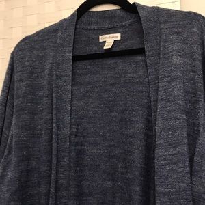 2X Croft and Barrow blue and white knit cardigan